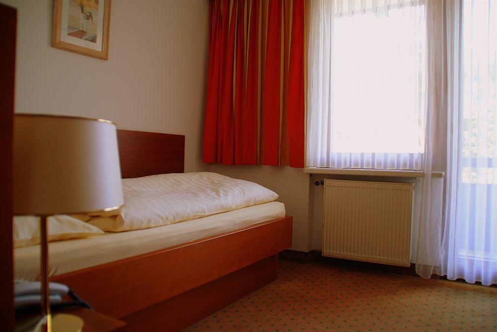 Vital & Sporthotel Brixen Бриксен-им-Тале Екстериор снимка