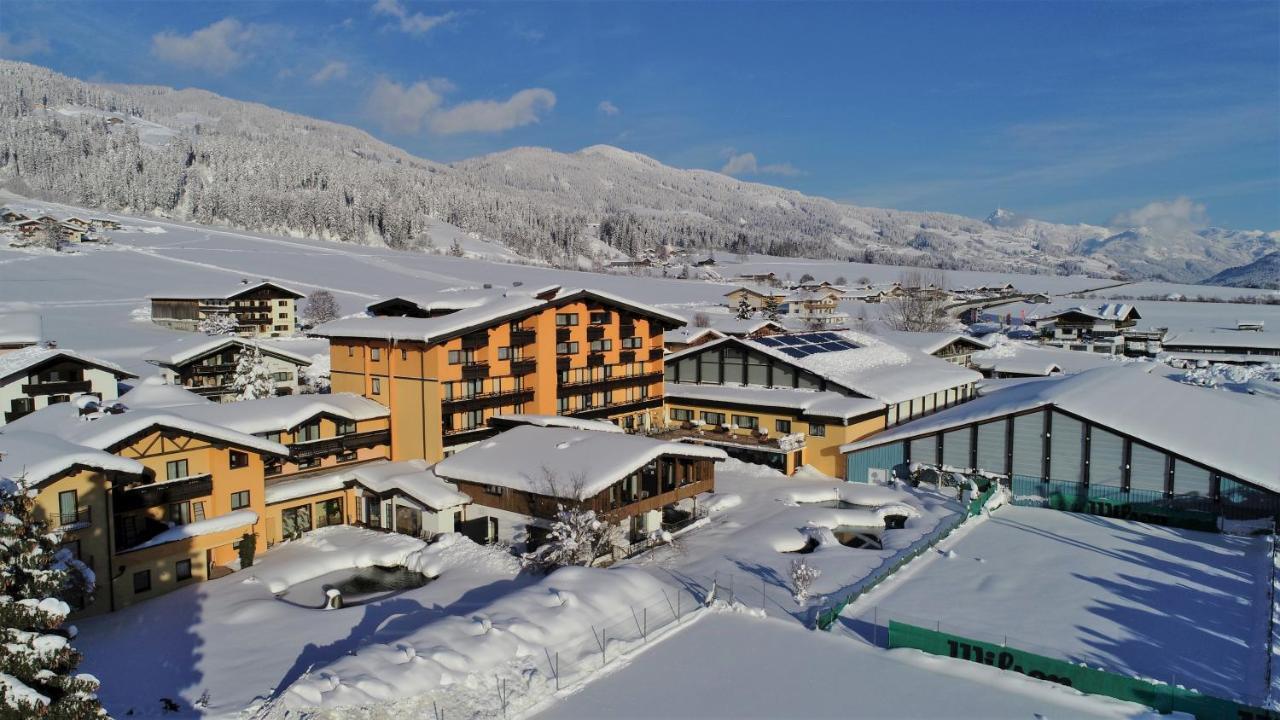 Vital & Sporthotel Brixen Бриксен-им-Тале Екстериор снимка